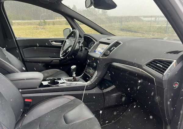Ford S-Max cena 126000 przebieg: 64400, rok produkcji 2021 z Police małe 781